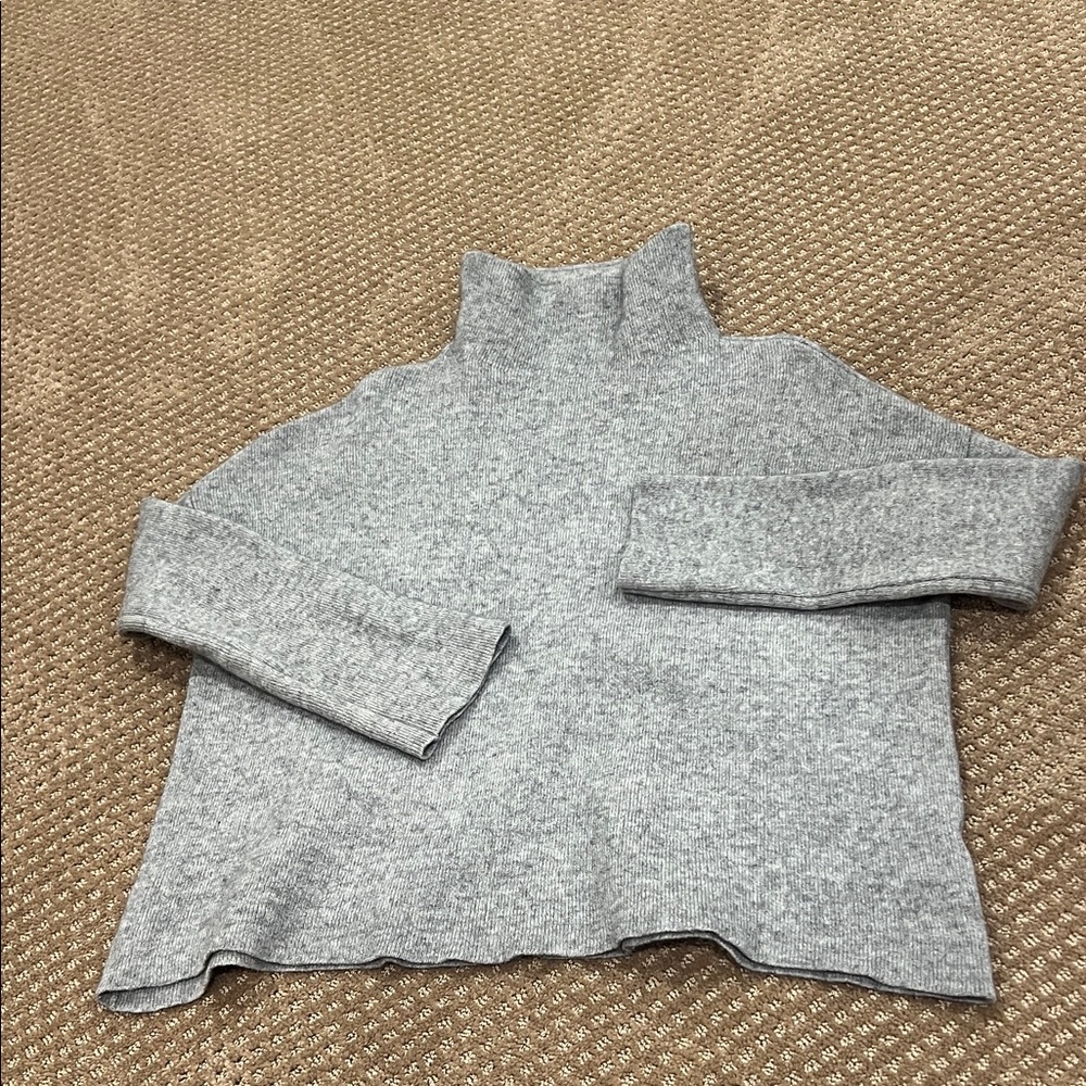 Vince Charcoal Women's Turtleneck Sweater